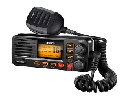 Uniden UM380BK Marine Radio